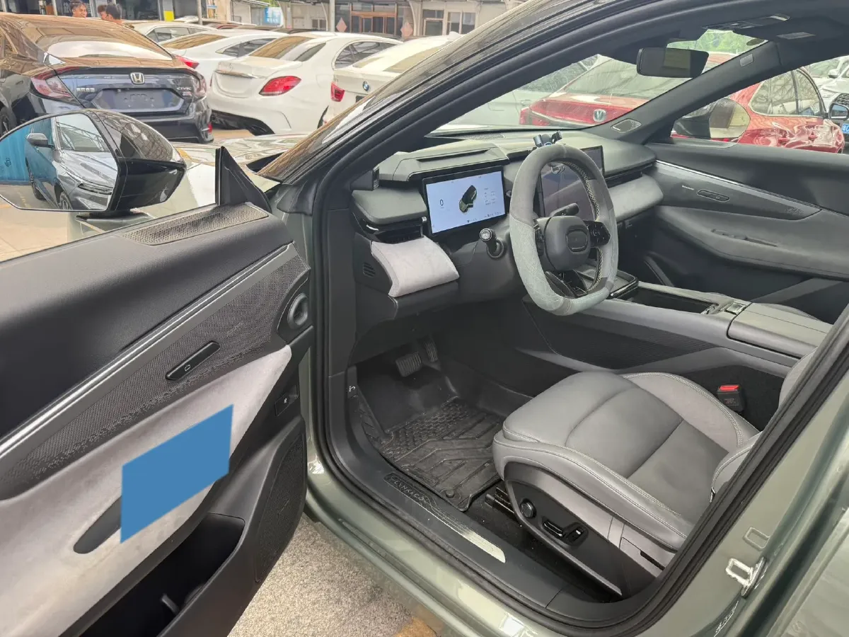 2023 LYNK&CO 08 EM-P 1.5T 163HP L4 3DHT PHEV 39.6KWH,autocango,china used car exporter,china ev exporter,chinese used car exporter,chinese used ev exporter