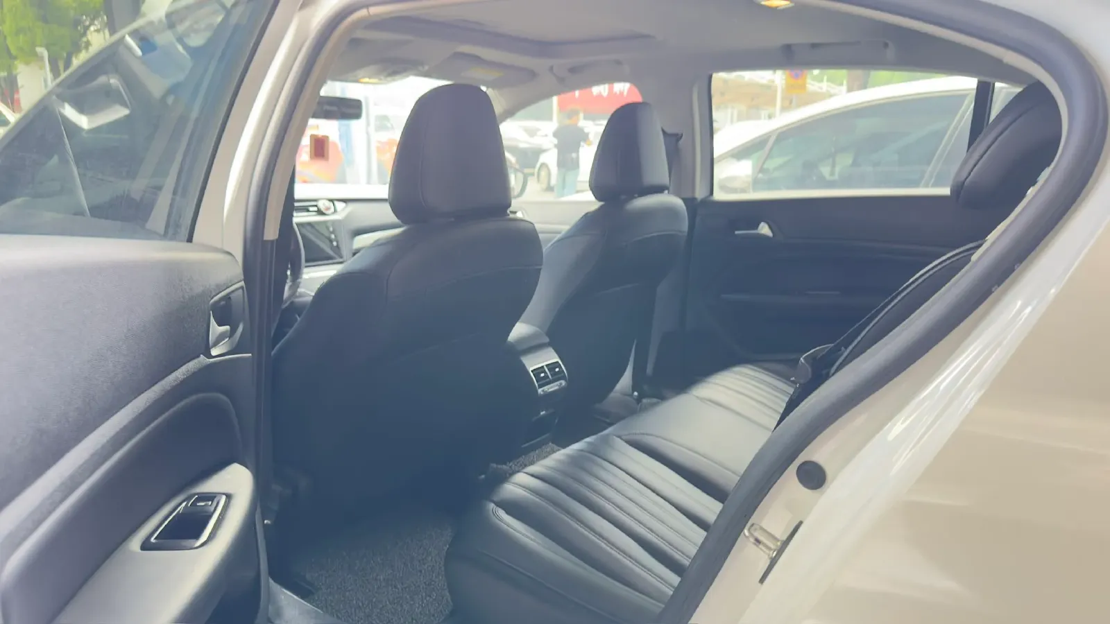 2020 Peugeot 408 1.6T 170HP L4 6AT,autocango,china used car exporter,china ev exporter,chinese used car exporter,chinese used ev exporter