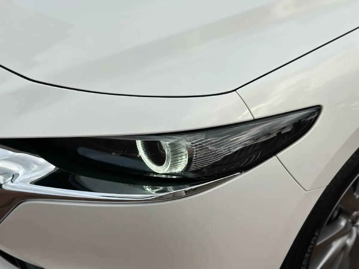 2022 Mazda 3 Axela 2.0L 158HP L4 6AT,autocango,china used car exporter,china ev exporter,chinese used car exporter,chinese used ev exporter