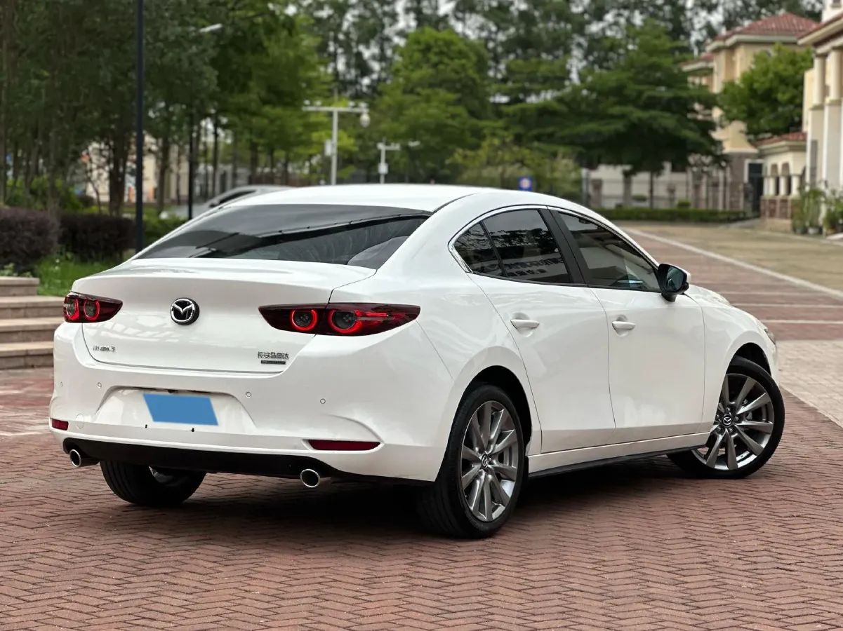 2022 Mazda 3 Axela 2.0L 158HP L4 6AT,autocango,china used car exporter,china ev exporter,chinese used car exporter,chinese used ev exporter