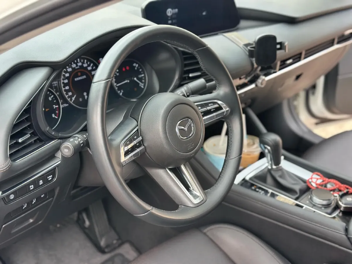 2022 Mazda 3 Axela 2.0L 158HP L4 6AT,autocango,china used car exporter,china ev exporter,chinese used car exporter,chinese used ev exporter