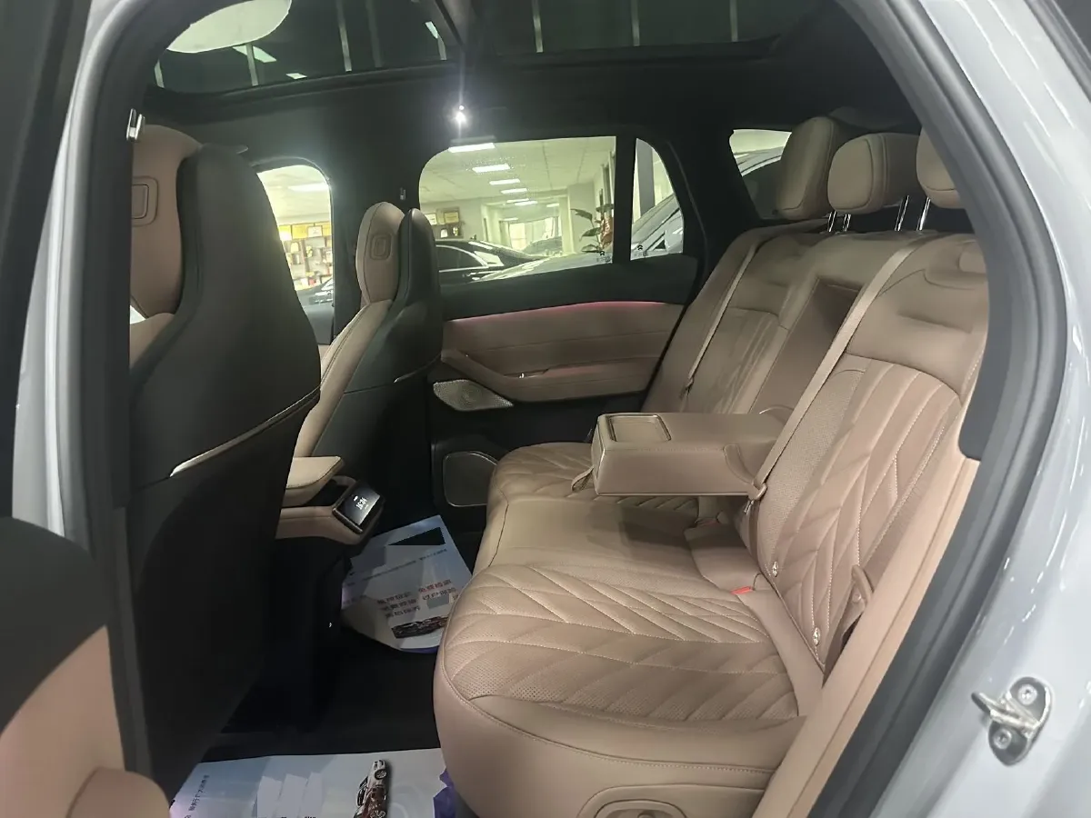 2025 NIO ES6 BEV,autocango,china used car exporter,china ev exporter,chinese used car exporter,chinese used ev exporter