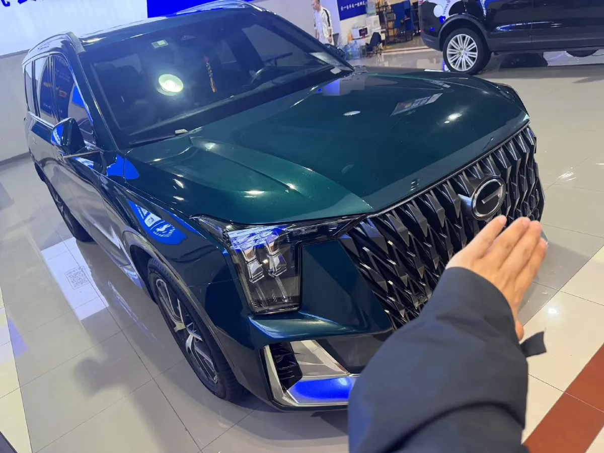 2022 GAC Trumpchi GS8 2.0T 190HP L4 E-CVT Hybrid,autocango,china used car exporter,china ev exporter,chinese used car exporter,chinese used ev exporter