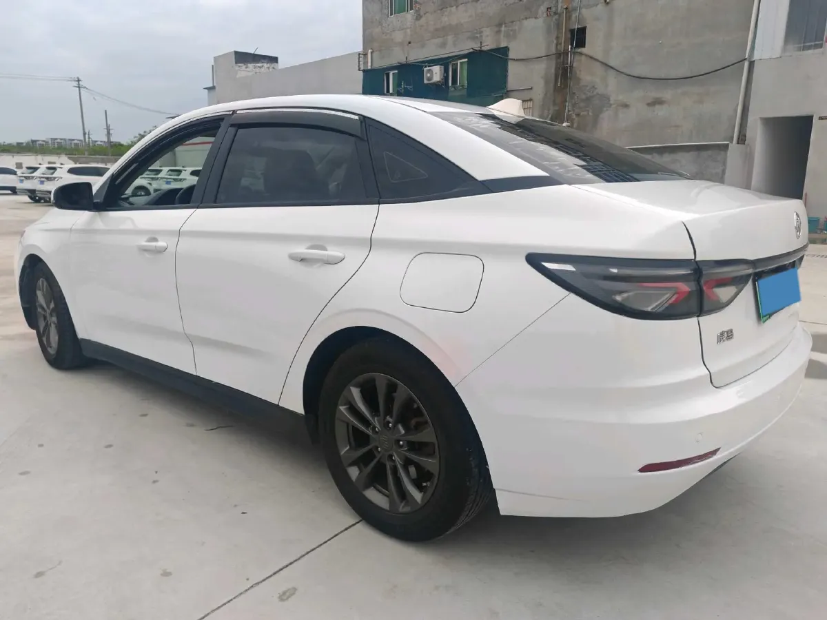 2021 Weltmeister E.5 BEV 49.92KWH,autocango,china used car exporter,china ev exporter,chinese used car exporter,chinese used ev exporter