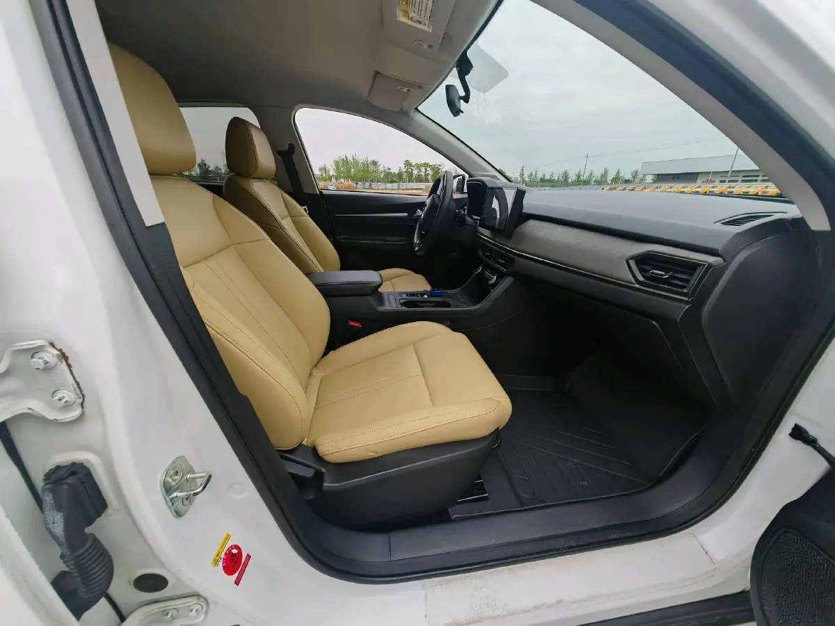 2021 Weltmeister E.5 BEV 49.92KWH,autocango,china used car exporter,china ev exporter,chinese used car exporter,chinese used ev exporter