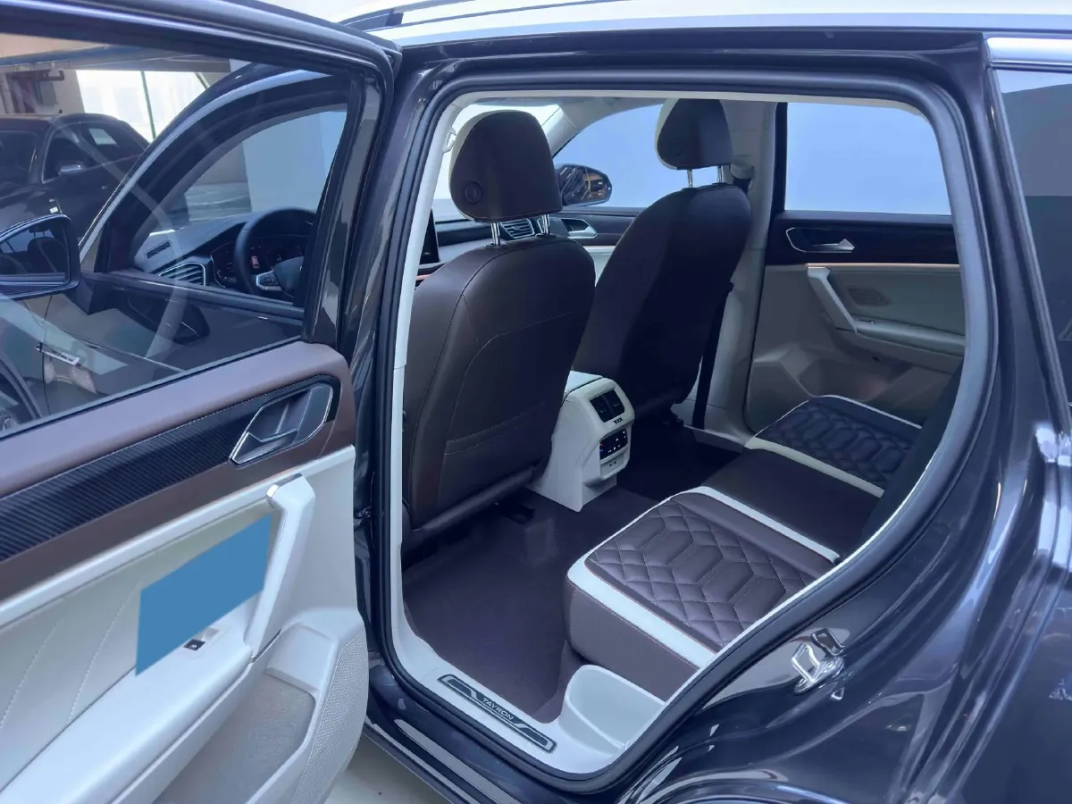 2022 Volkswagen Tayron 1.4T 150HP L4 7DCT,autocango,china used car exporter,china ev exporter,chinese used car exporter,chinese used ev exporter