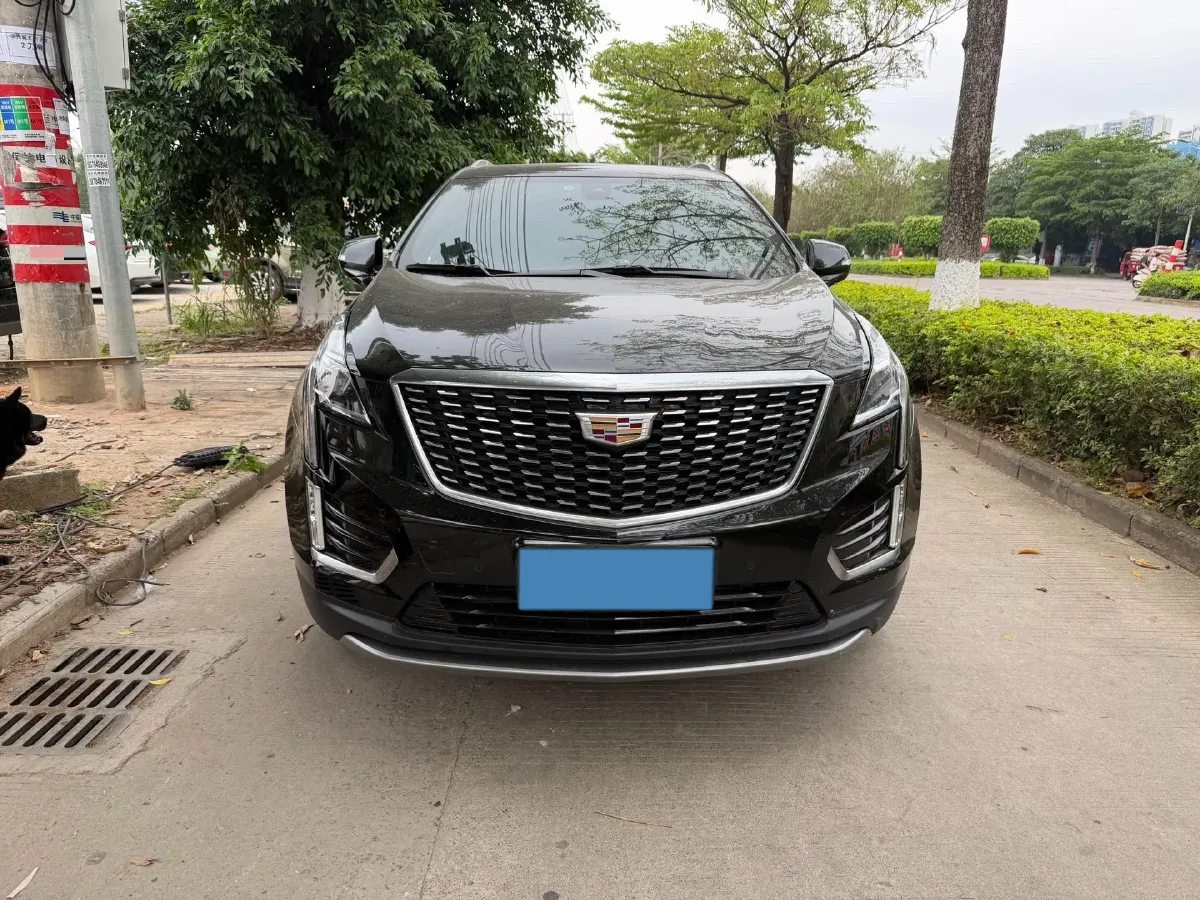 2022 Cadillac XT5 2.0T 237HP L4 9AT,autocango,china used car exporter,china ev exporter,chinese used car exporter,chinese used ev exporter
