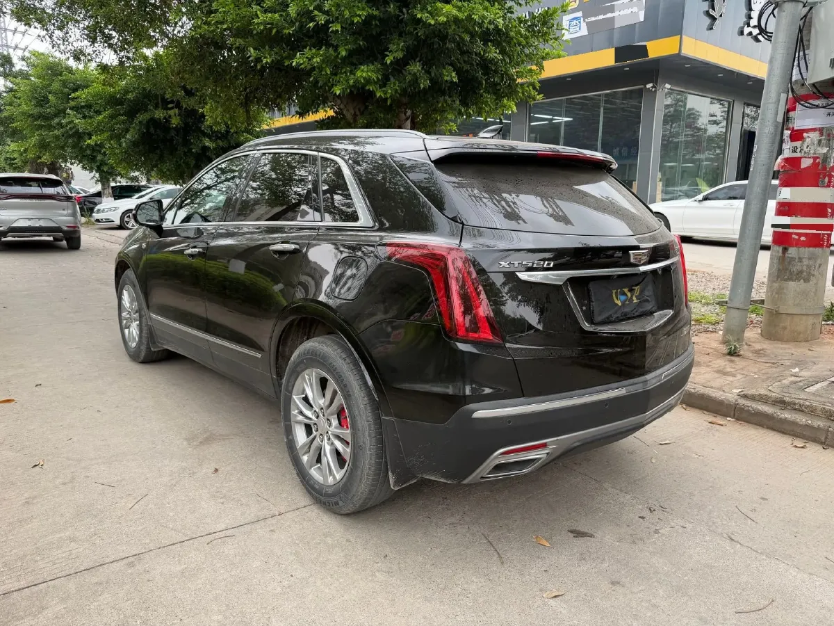 2022 Cadillac XT5 2.0T 237HP L4 9AT,autocango,china used car exporter,china ev exporter,chinese used car exporter,chinese used ev exporter