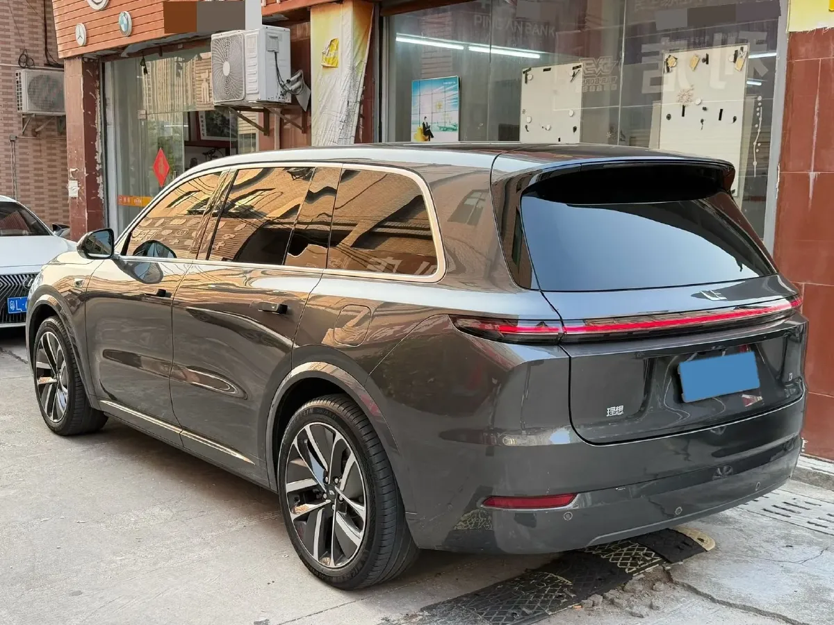 2022 Li L9 Range Extended 154HP REEV 42.6KWH,autocango,china used car exporter,china ev exporter,chinese used car exporter,chinese used ev exporter