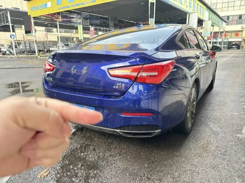 2020 HongQi H5 1.8T 197HP L4 6AT,autocango,china used car exporter,china ev exporter,chinese used car exporter,chinese used ev exporter