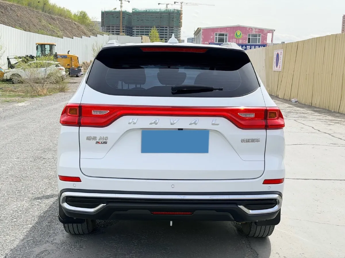 2021 Haval M6 1.5T 150HP L4 7DCT,autocango,china used car exporter,china ev exporter,chinese used car exporter,chinese used ev exporter
