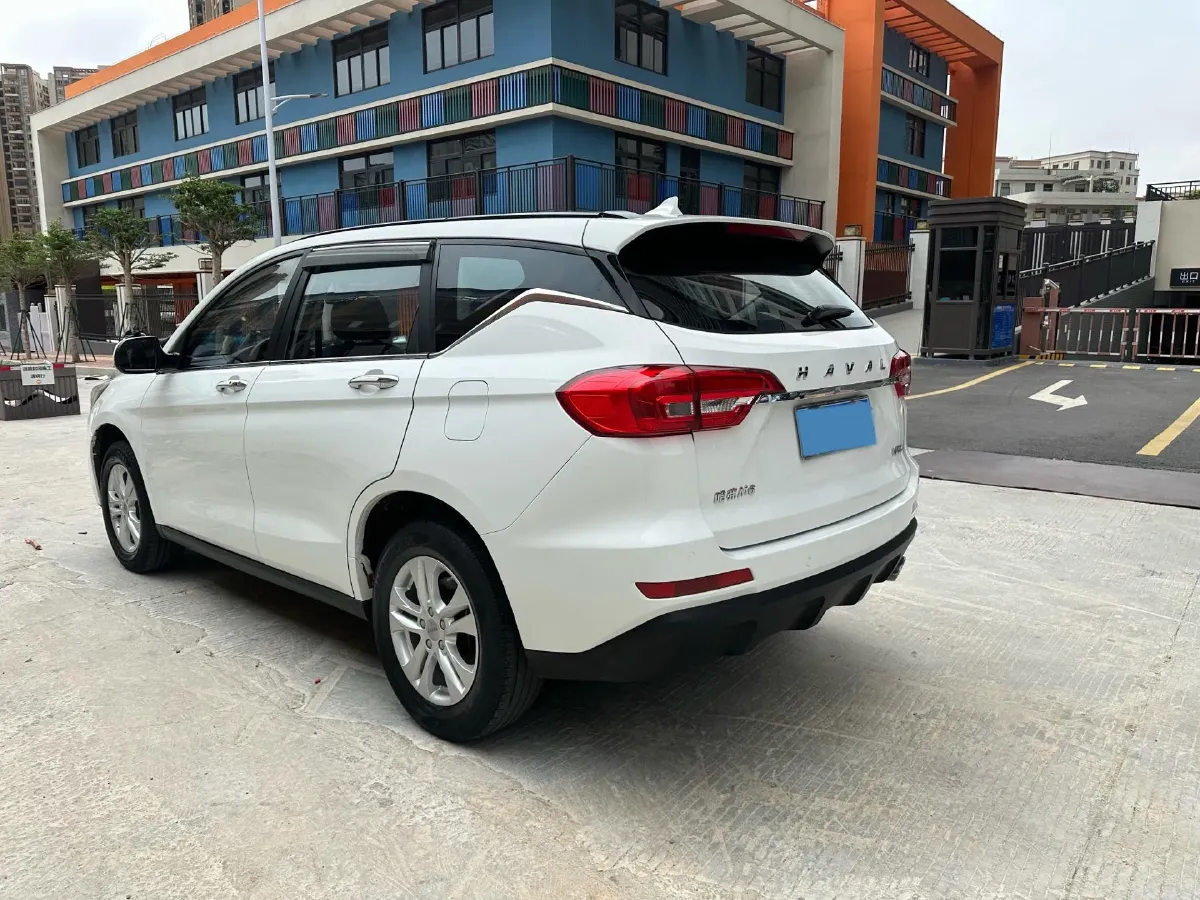 2019 Haval M6 1.5T 150HP L4 7DCT,autocango,china used car exporter,china ev exporter,chinese used car exporter,chinese used ev exporter