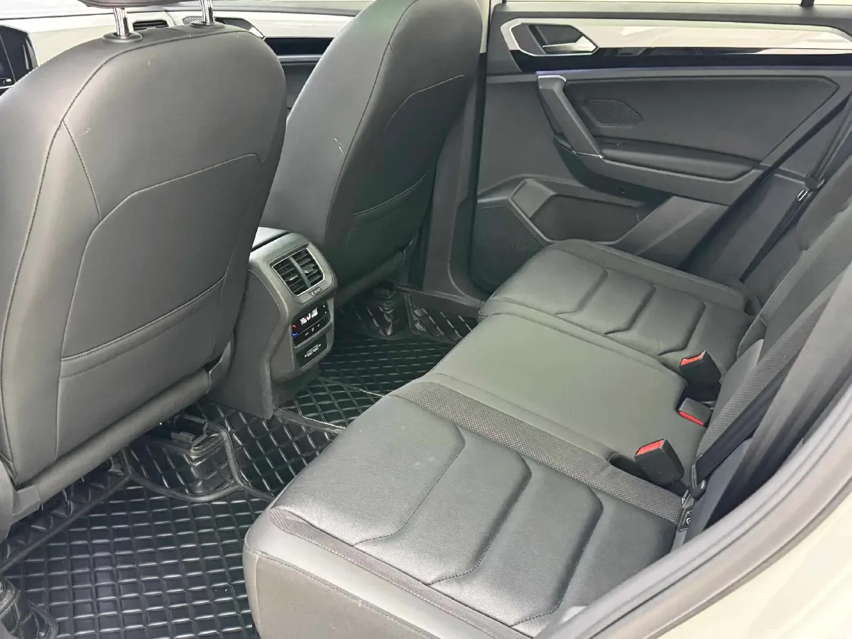 2022 Volkswagen Tayron 1.4T 150HP L4 7DCT,autocango,china used car exporter,china ev exporter,chinese used car exporter,chinese used ev exporter