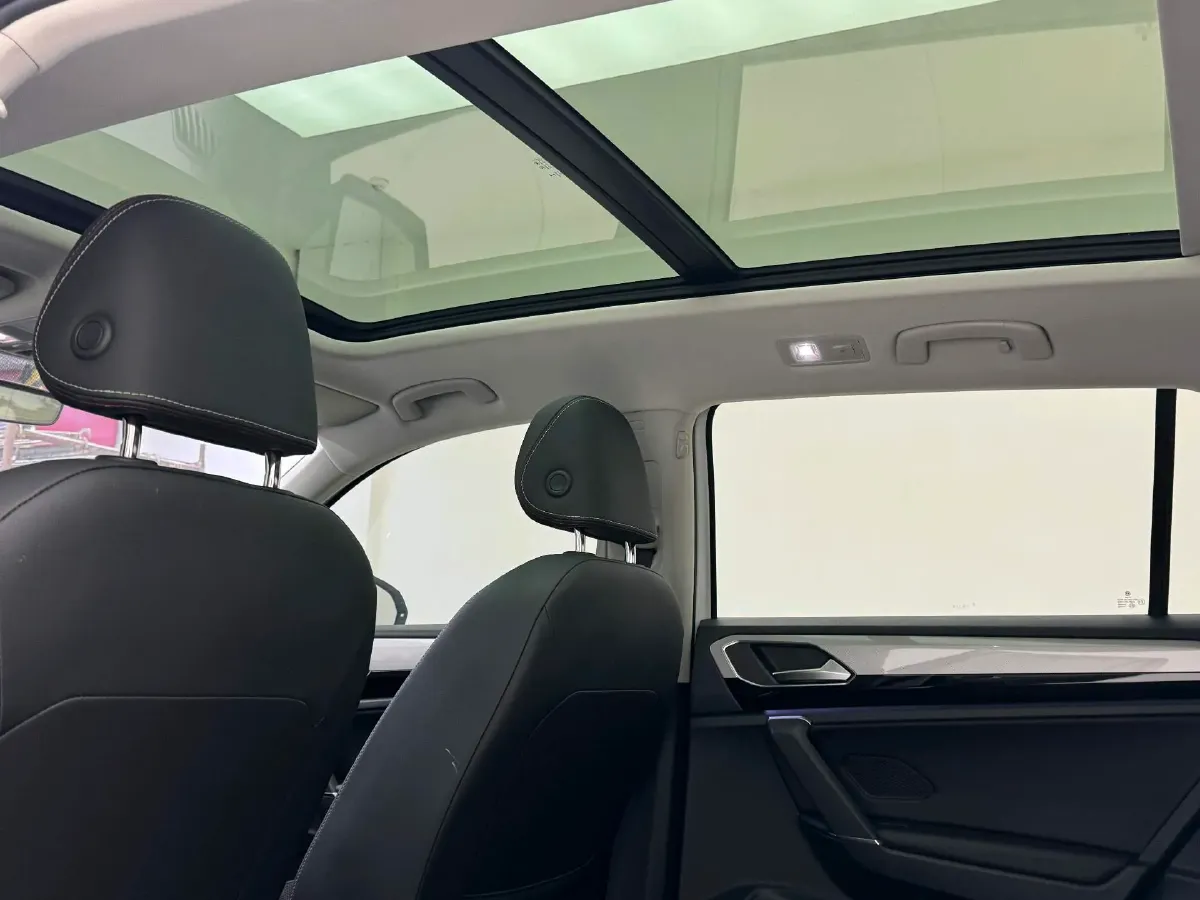 2022 Volkswagen Tayron 1.4T 150HP L4 7DCT,autocango,china used car exporter,china ev exporter,chinese used car exporter,chinese used ev exporter