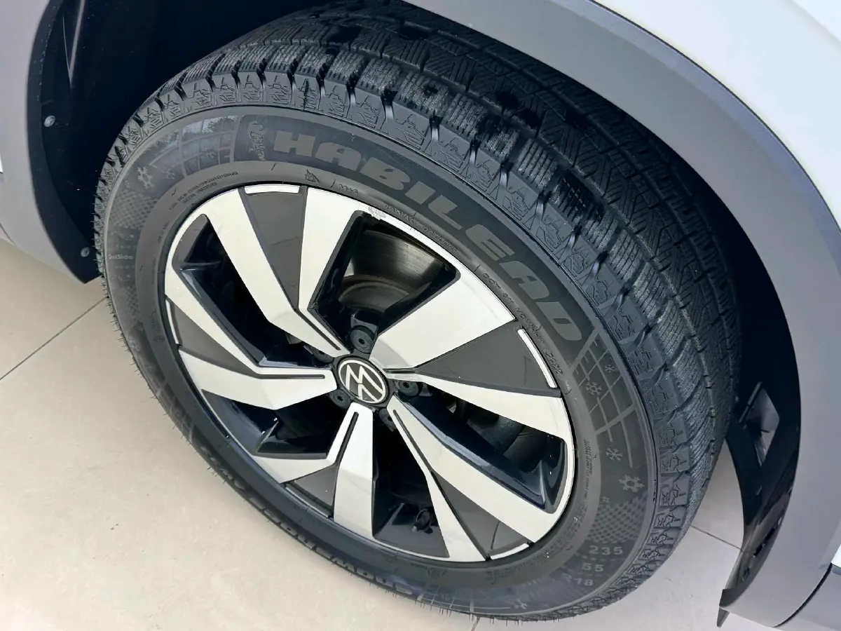 2022 Volkswagen Tayron 1.4T 150HP L4 7DCT,autocango,china used car exporter,china ev exporter,chinese used car exporter,chinese used ev exporter