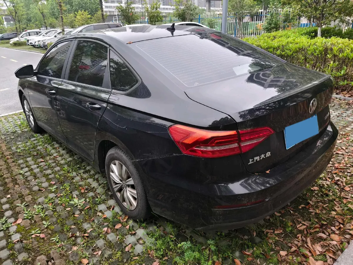 2019 Volkswagen T-Cross 1.5L 113HP L4 6AT,autocango,china used car exporter,china ev exporter,chinese used car exporter,chinese used ev exporter