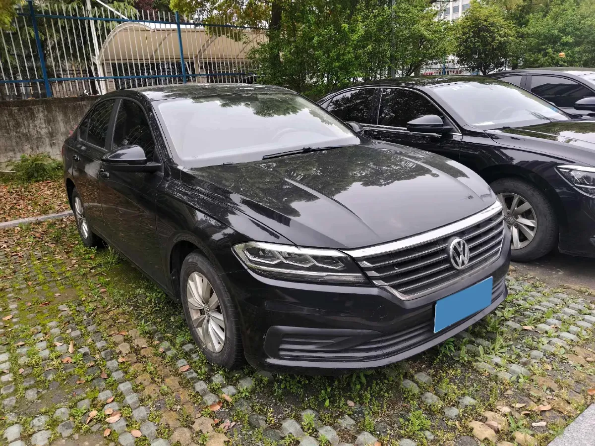 2019 Volkswagen T-Cross 1.5L 113HP L4 6AT,autocango,china used car exporter,china ev exporter,chinese used car exporter,chinese used ev exporter