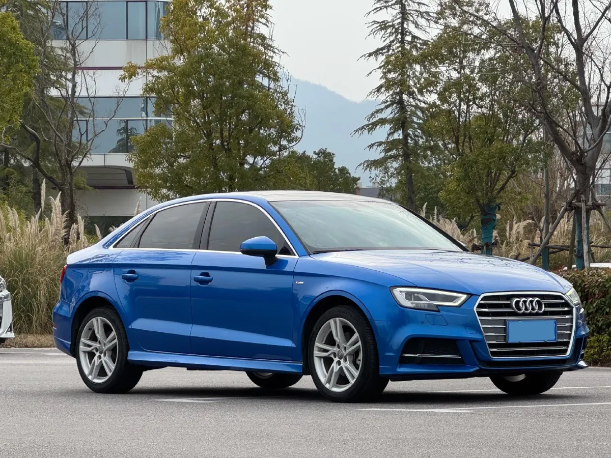 2019 Audi A3 1.4T 150HP L4 7DCT,autocango,china used car exporter,china ev exporter,chinese used car exporter,chinese used ev exporter