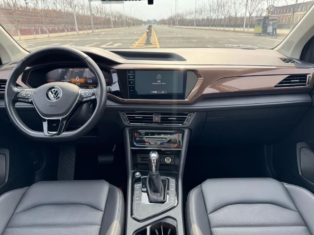 2022 Volkswagen Tharu 1.4T 150HP L4 7DCT,autocango,china used car exporter,china ev exporter,chinese used car exporter,chinese used ev exporter