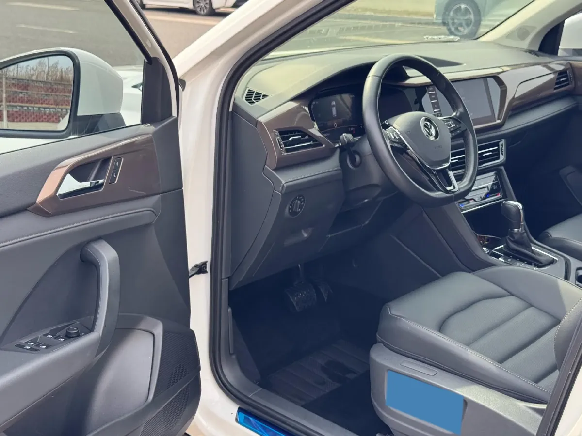 2022 Volkswagen Tharu 1.4T 150HP L4 7DCT,autocango,china used car exporter,china ev exporter,chinese used car exporter,chinese used ev exporter