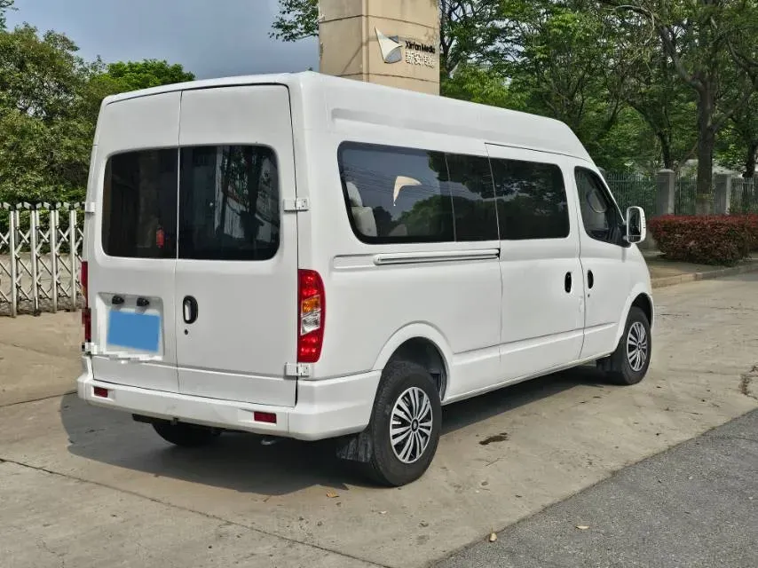 2023 MAXUS Interstellar 2.0T 143HP L4 6MT,autocango,china used car exporter,china ev exporter,chinese used car exporter,chinese used ev exporter