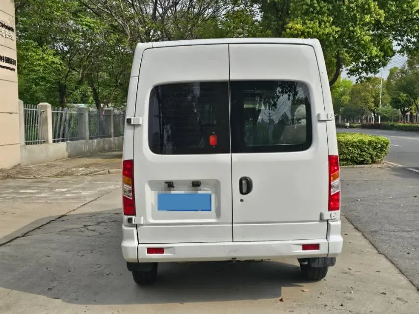 2023 MAXUS Interstellar 2.0T 143HP L4 6MT,autocango,china used car exporter,china ev exporter,chinese used car exporter,chinese used ev exporter