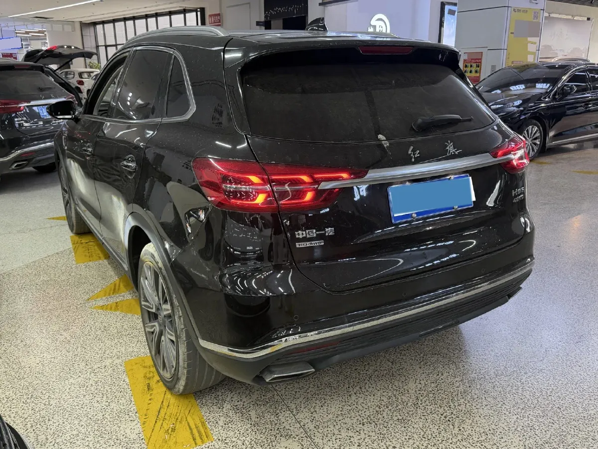 2022 HongQi HS5 2.0T 224HP L4 6AT,autocango,china used car exporter,china ev exporter,chinese used car exporter,chinese used ev exporter