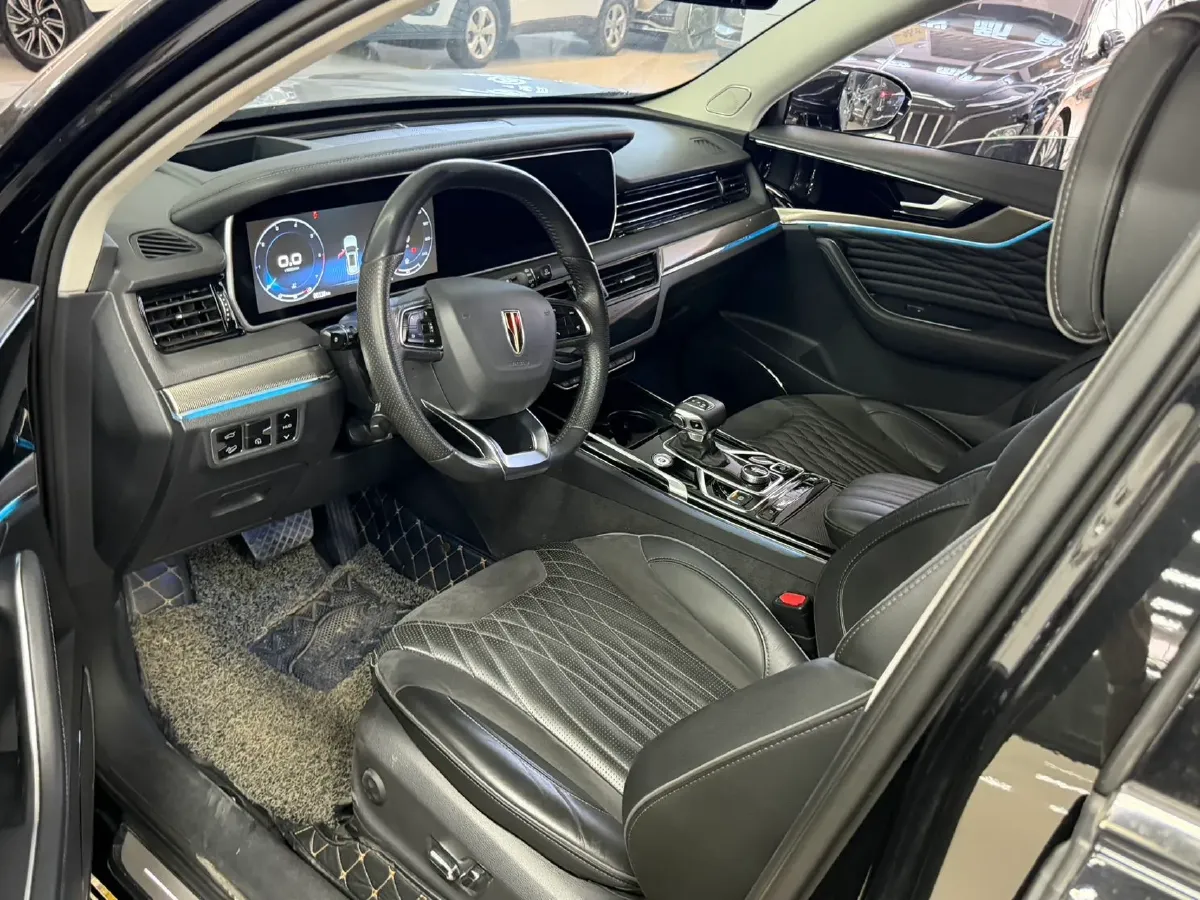 2022 HongQi HS5 2.0T 224HP L4 6AT,autocango,china used car exporter,china ev exporter,chinese used car exporter,chinese used ev exporter