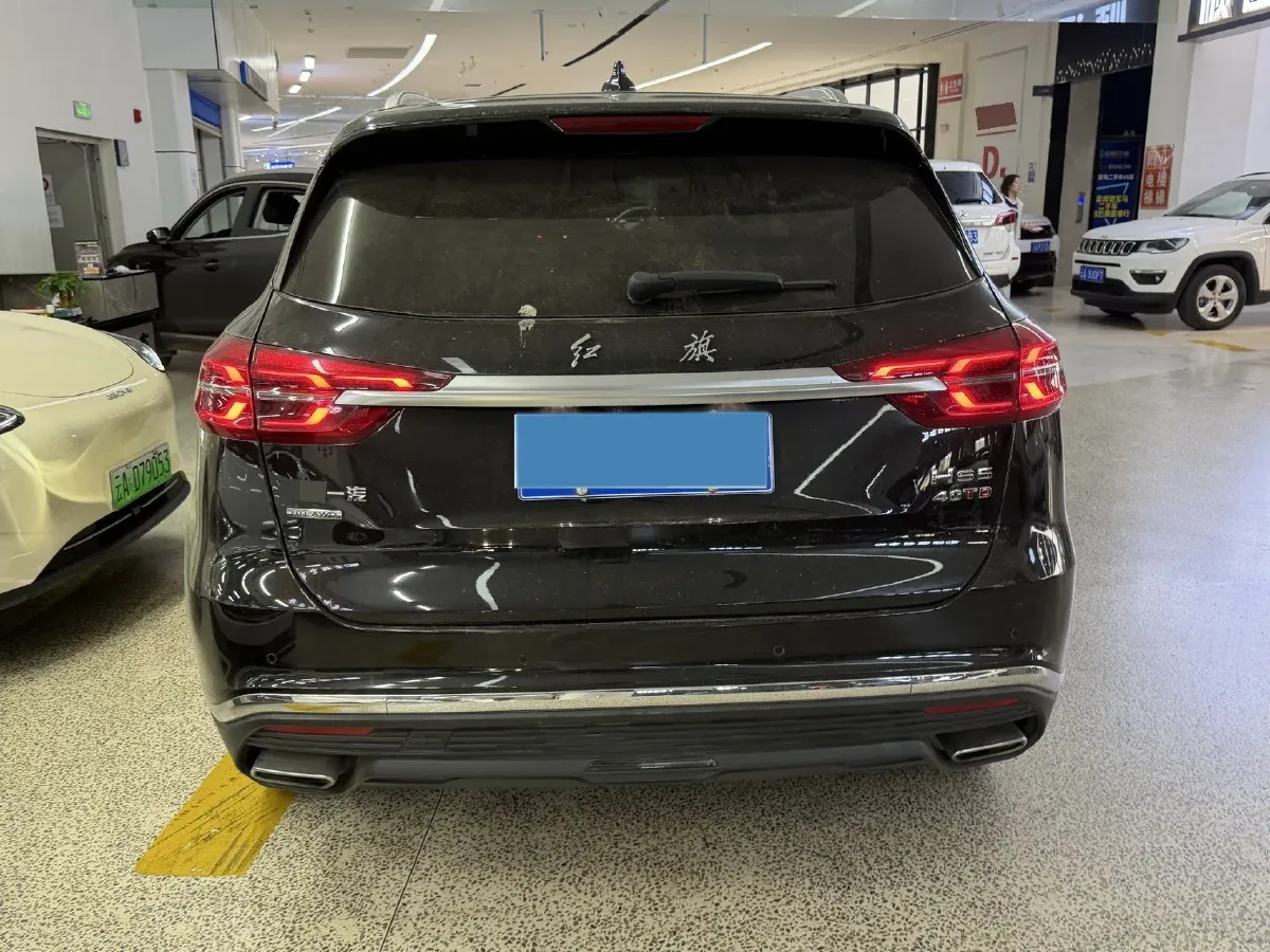 2022 HongQi HS5 2.0T 224HP L4 6AT,autocango,china used car exporter,china ev exporter,chinese used car exporter,chinese used ev exporter