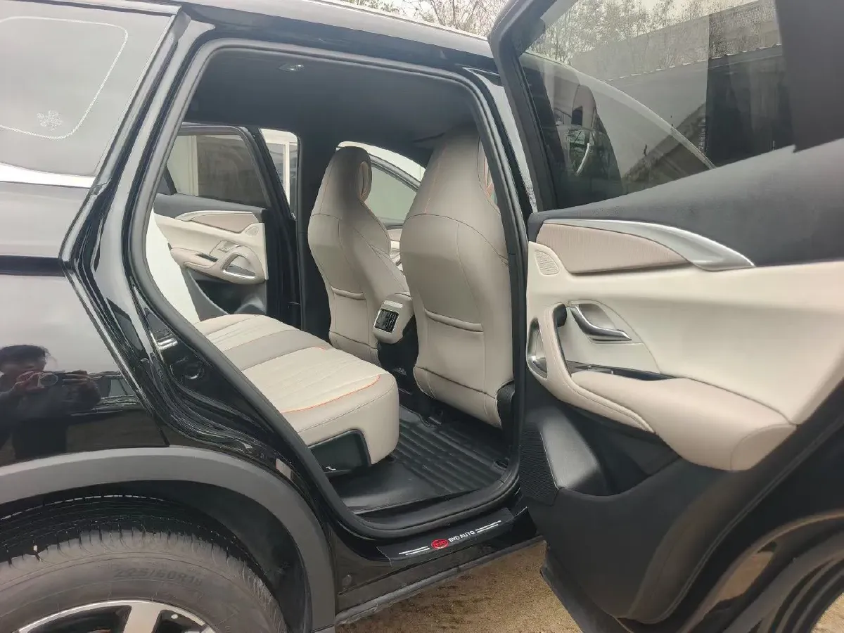 2024 BYD Song Pro 1.5L 110HP L4 E-CVT PHEV 12.9KWH,autocango,china used car exporter,china ev exporter,chinese used car exporter,chinese used ev exporter