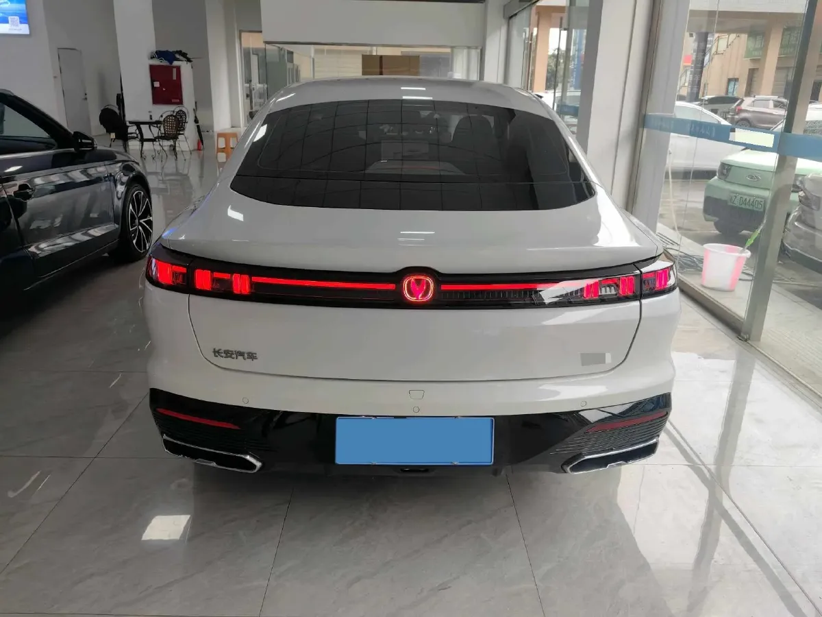 2026 ChangAn Eado 1.5T 192HP L4 7DCT,autocango,china used car exporter,china ev exporter,chinese used car exporter,chinese used ev exporter