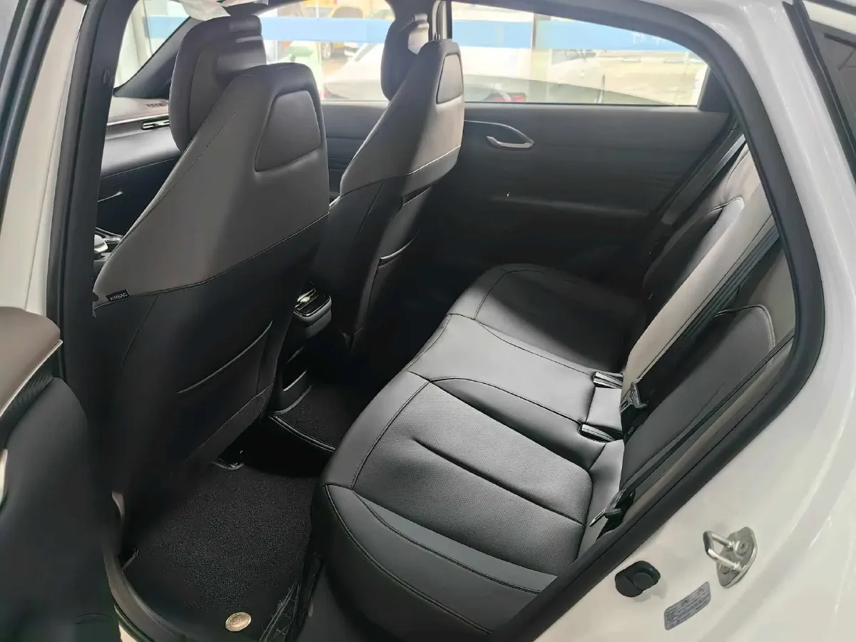 2026 ChangAn Eado 1.5T 192HP L4 7DCT,autocango,china used car exporter,china ev exporter,chinese used car exporter,chinese used ev exporter