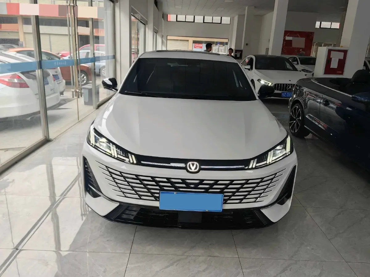 2026 ChangAn Eado 1.5T 192HP L4 7DCT,autocango,china used car exporter,china ev exporter,chinese used car exporter,chinese used ev exporter