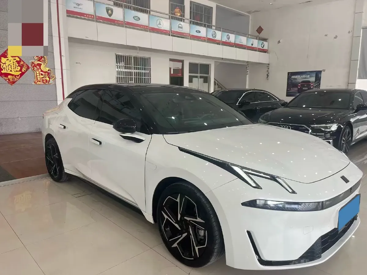 2024 LYNK&CO 07 EM-P 1.5T 163HP L4 3DHT PHEV 18.99KWH,autocango,china used car exporter,china ev exporter,chinese used car exporter,chinese used ev exporter