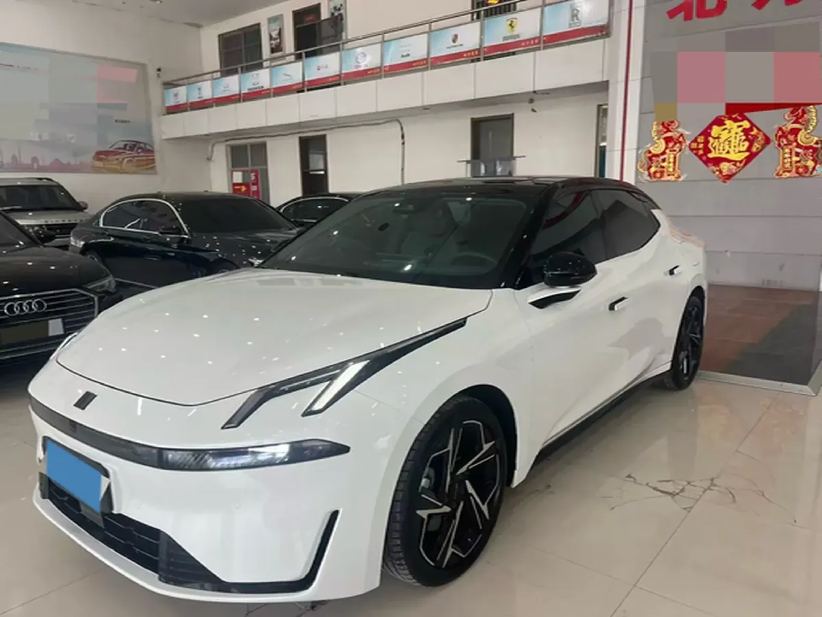 2024 LYNK&CO 07 EM-P 1.5T 163HP L4 3DHT PHEV 18.99KWH,autocango,china used car exporter,china ev exporter,chinese used car exporter,chinese used ev exporter