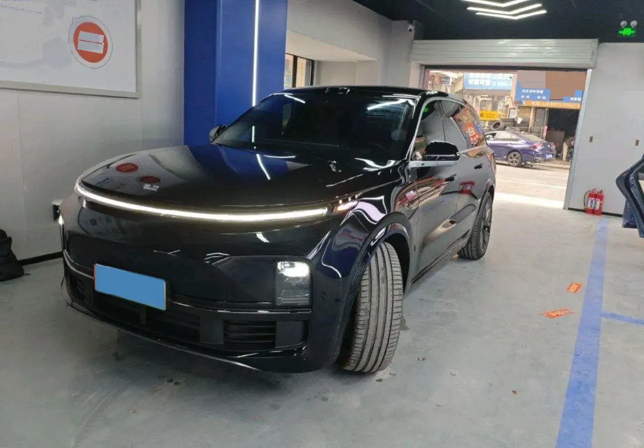 2025 Li L9 Range Extended 154HP REEV,autocango,china used car exporter,china ev exporter,chinese used car exporter,chinese used ev exporter