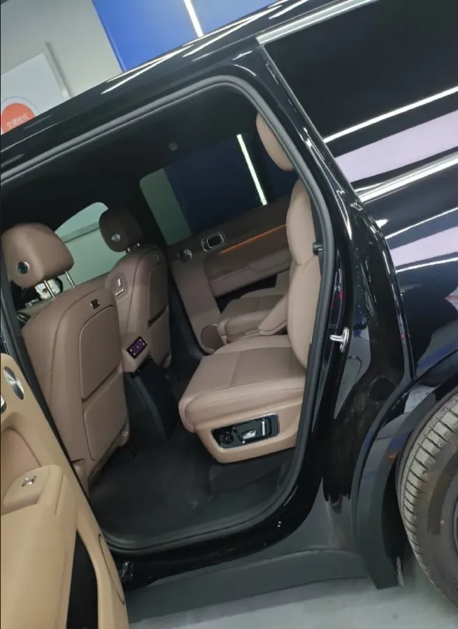 2025 Li L9 Range Extended 154HP REEV,autocango,china used car exporter,china ev exporter,chinese used car exporter,chinese used ev exporter