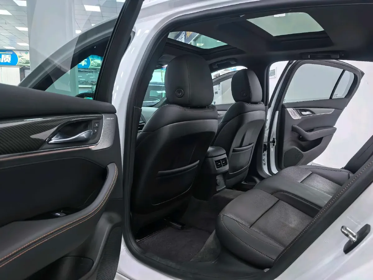 2020 Cadillac CT5 2.0T 241HP L4 10AT,autocango,china used car exporter,china ev exporter,chinese used car exporter,chinese used ev exporter