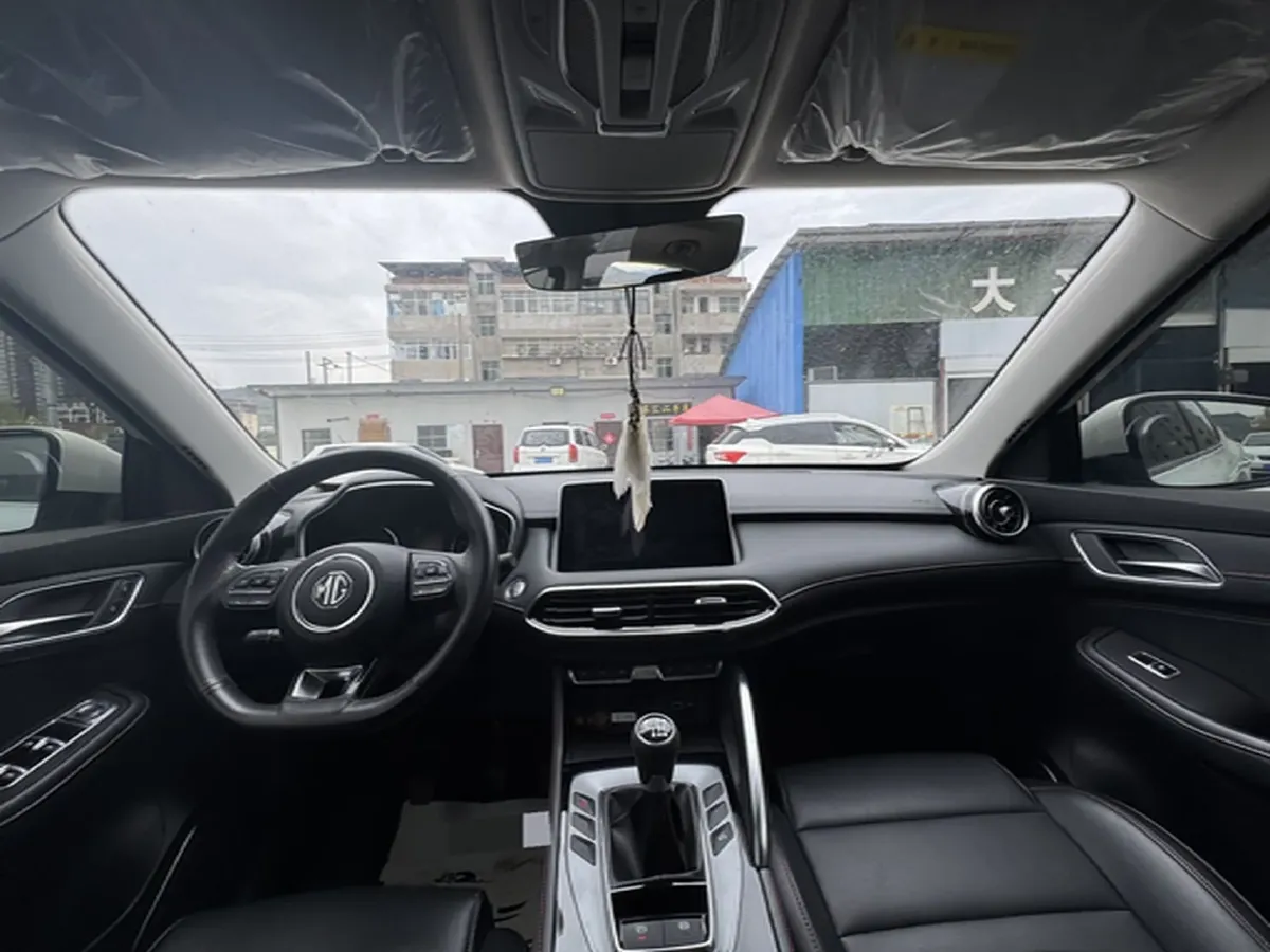 2021 MG Pilot 1.5T 173HP L4 6MT,autocango,china used car exporter,china ev exporter,chinese used car exporter,chinese used ev exporter