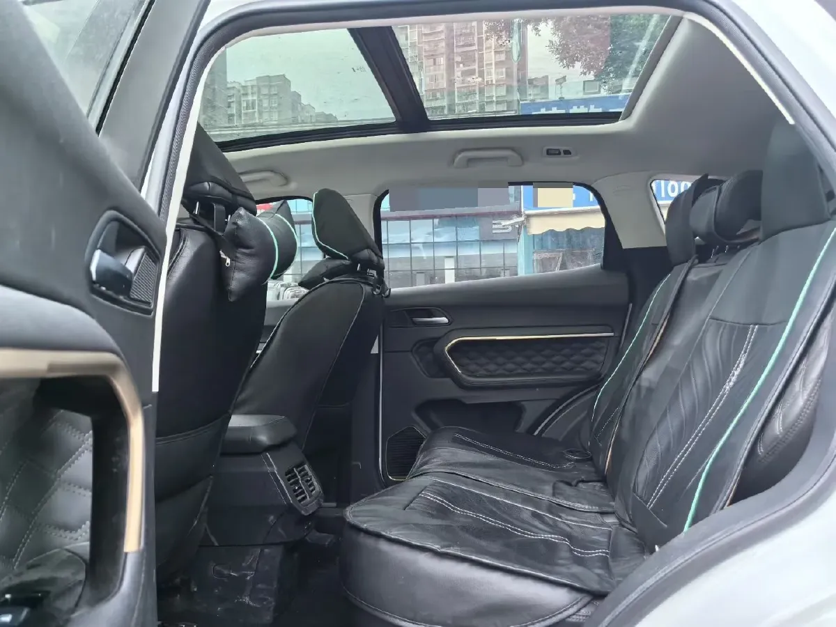 2020 Haval H6 1.5T 169HP L4 7DCT,autocango,china used car exporter,china ev exporter,chinese used car exporter,chinese used ev exporter