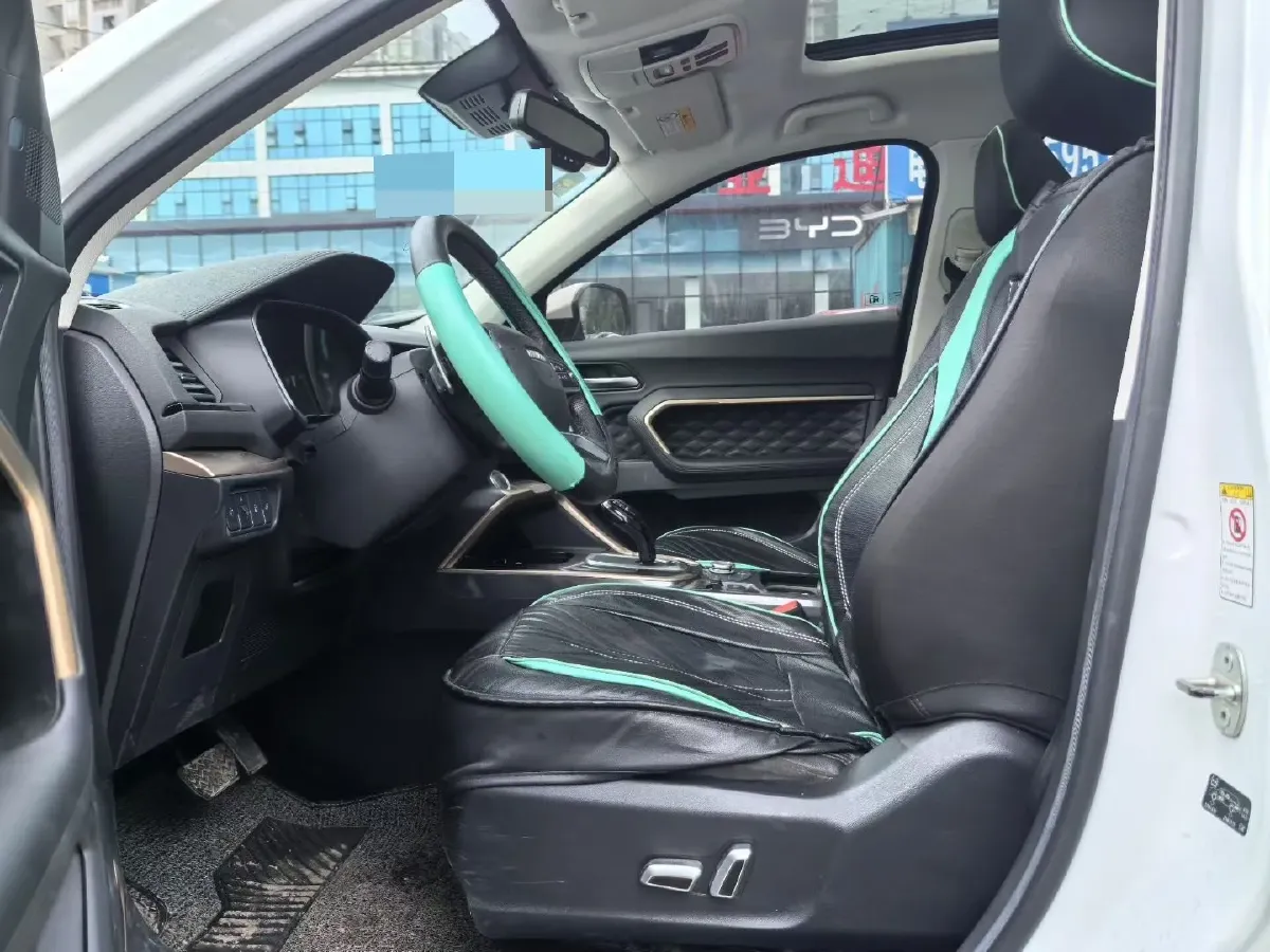 2020 Haval H6 1.5T 169HP L4 7DCT,autocango,china used car exporter,china ev exporter,chinese used car exporter,chinese used ev exporter