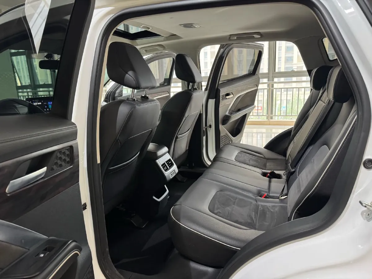 2021 Haval H6 1.5T 150HP L4 7DCT,autocango,china used car exporter,china ev exporter,chinese used car exporter,chinese used ev exporter