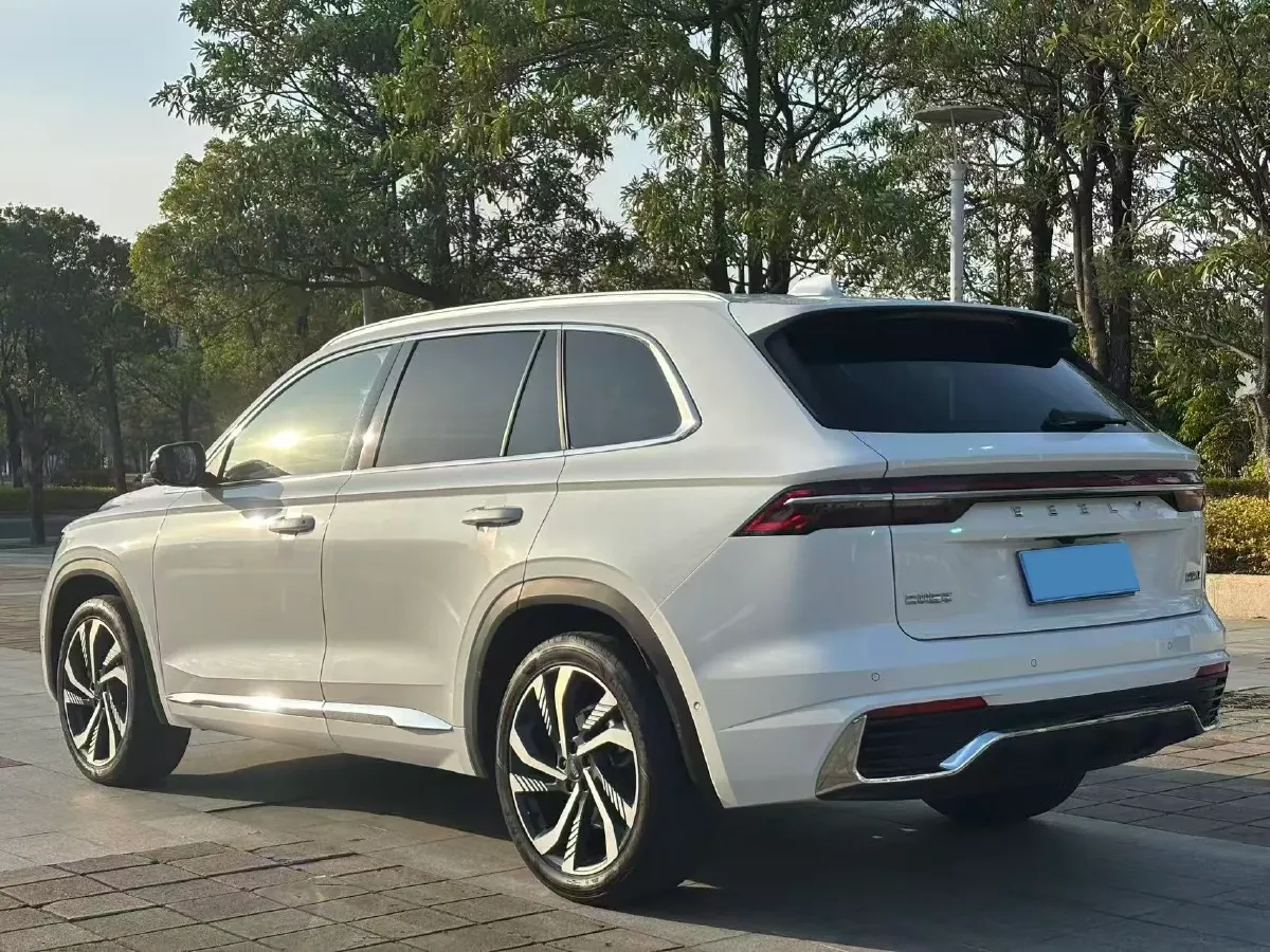 2021 Geely Monjaro 2.0T 218HP L4 7DCT,autocango,china used car exporter,china ev exporter,chinese used car exporter,chinese used ev exporter