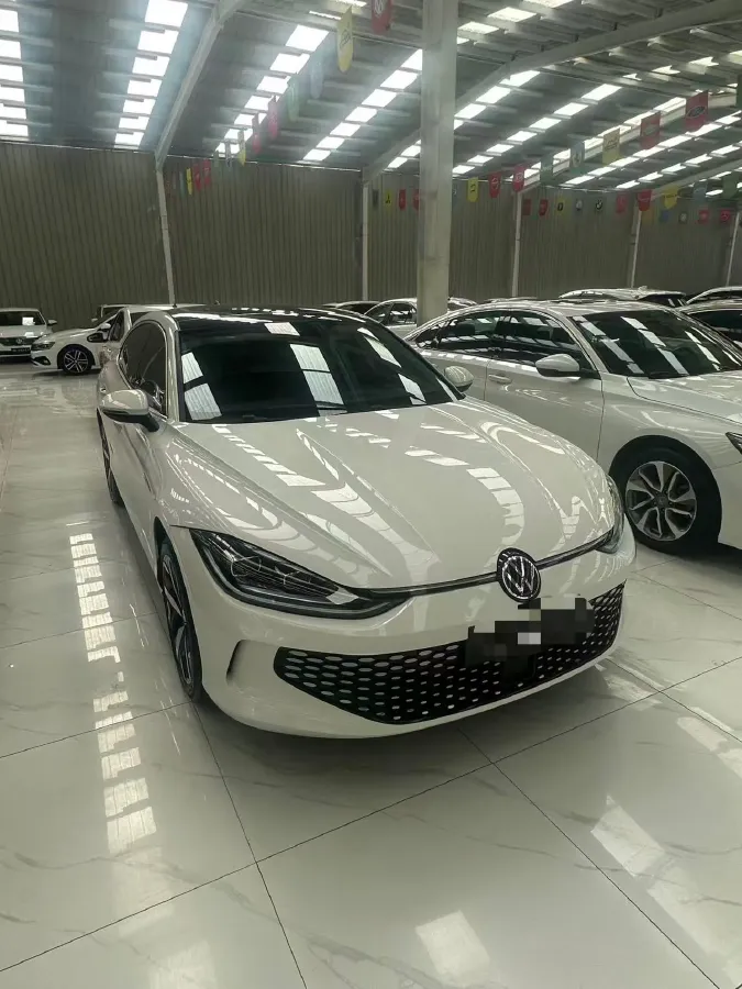 2023 Volkswagen Lamando 1.4T 150HP L4 7DCT,autocango,china used car exporter,china ev exporter,chinese used car exporter,chinese used ev exporter