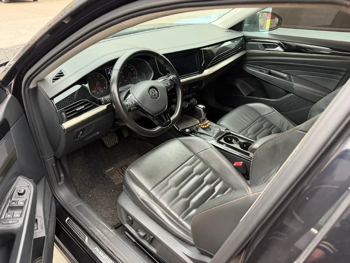 2019 Skoda Kodiak 2.0T 186HP L4 7DCT,autocango,china used car exporter,china ev exporter,chinese used car exporter,chinese used ev exporter