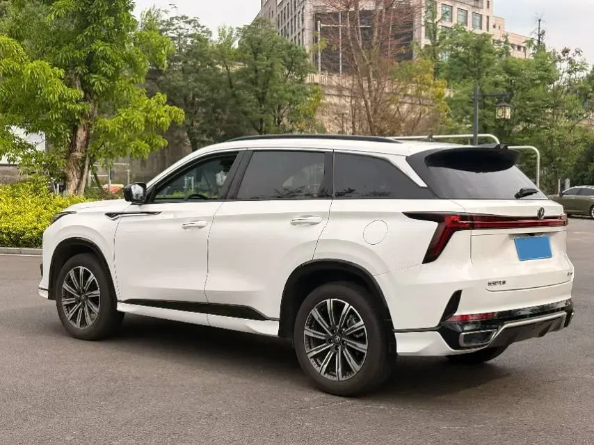 2024 ChangAn CS75 Plus 1.5T 188HP L4 8AT,autocango,china used car exporter,china ev exporter,chinese used car exporter,chinese used ev exporter