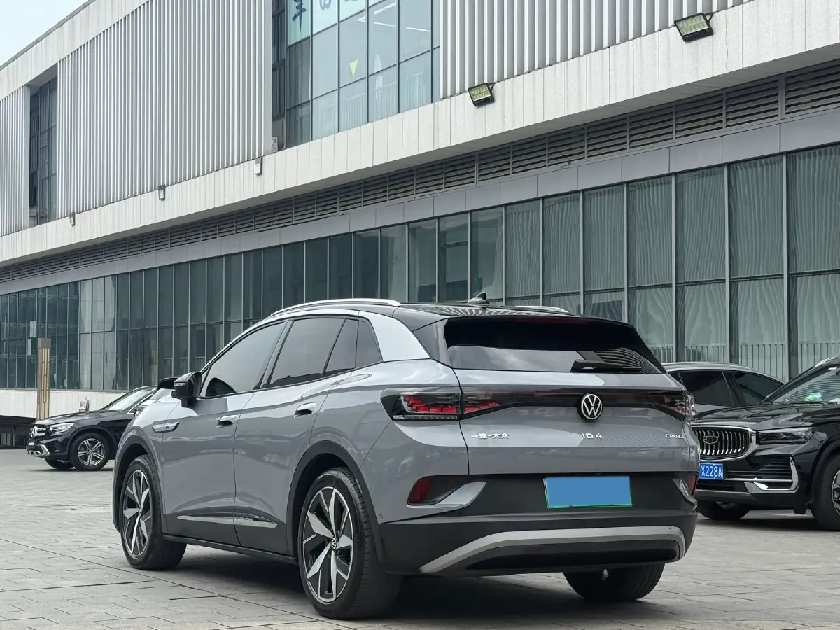 2022 Neta S Range Extended 231HP REEV 43.51KWH,autocango,china used car exporter,china ev exporter,chinese used car exporter,chinese used ev exporter