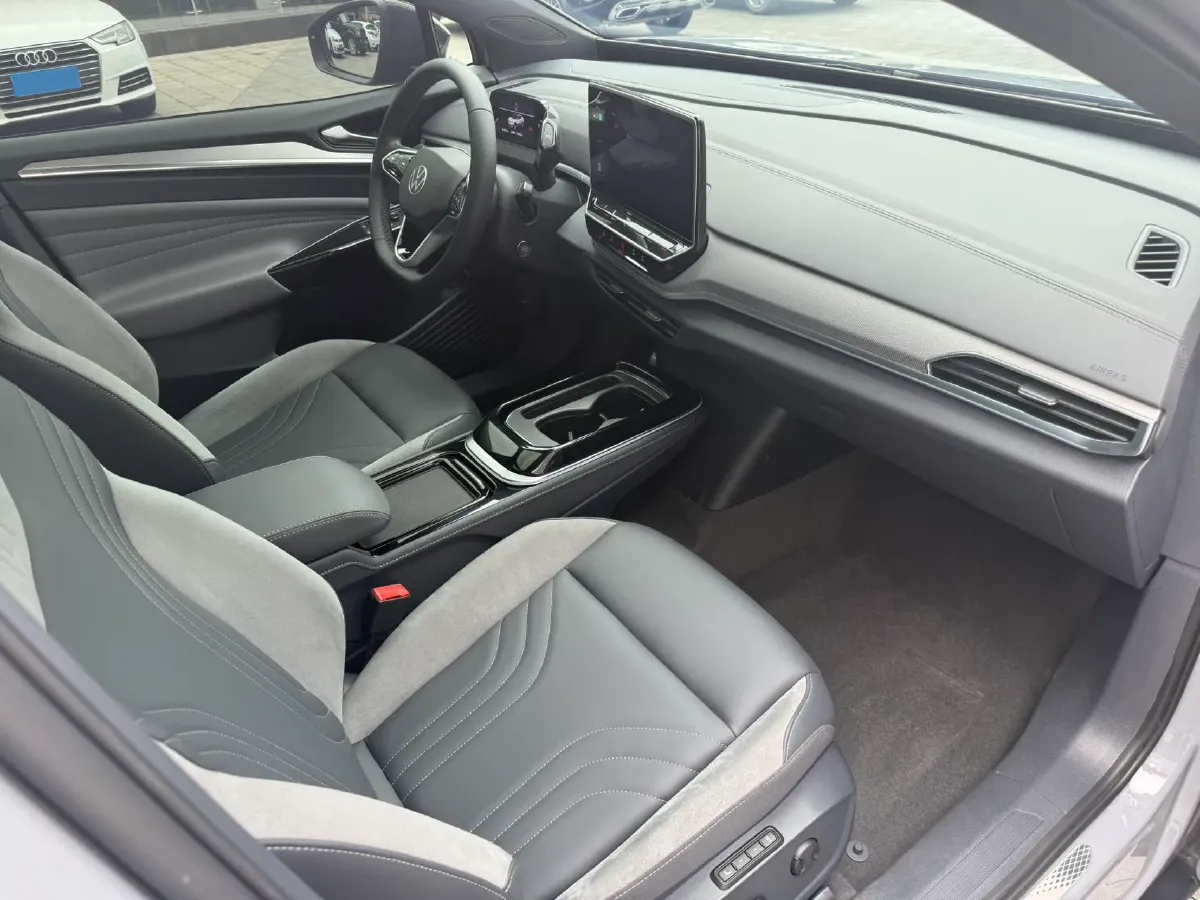 2022 Neta S Range Extended 231HP REEV 43.51KWH,autocango,china used car exporter,china ev exporter,chinese used car exporter,chinese used ev exporter