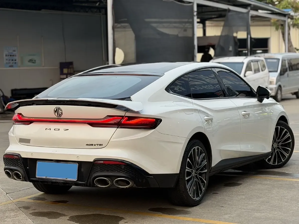 2025 MG 7 2.0T 261HP L4 9AT,autocango,china used car exporter,china ev exporter,chinese used car exporter,chinese used ev exporter