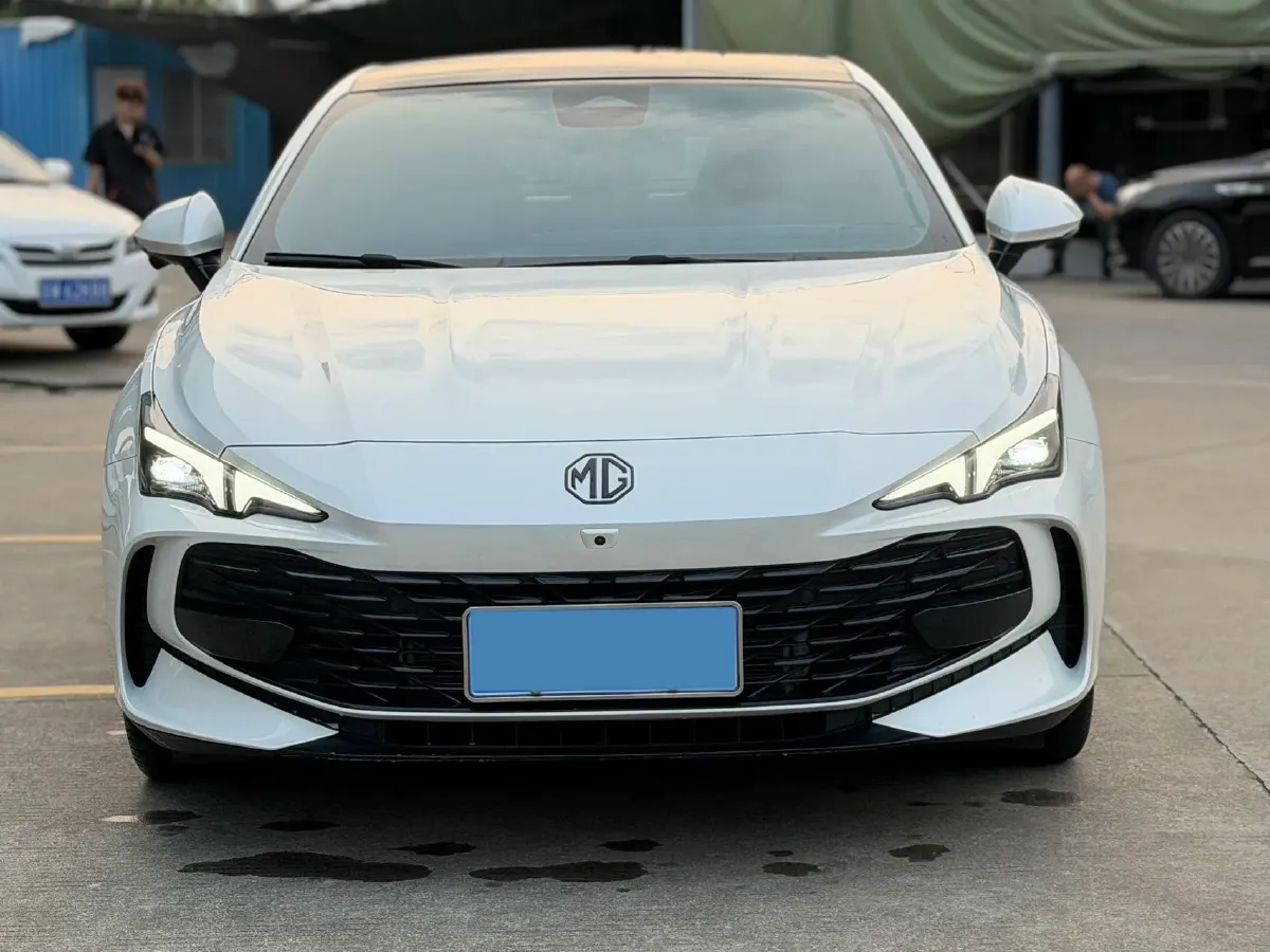 2025 MG 7 2.0T 261HP L4 9AT,autocango,china used car exporter,china ev exporter,chinese used car exporter,chinese used ev exporter